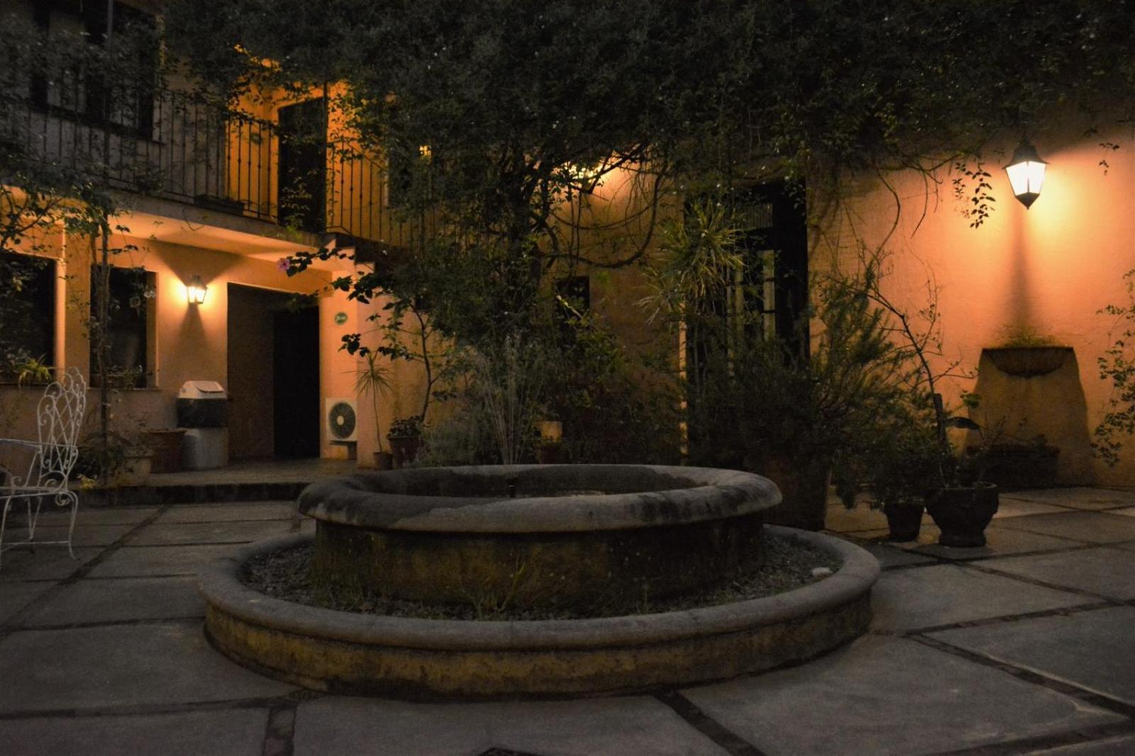Posada De La Flor Colonia del Sacramento Exterior photo