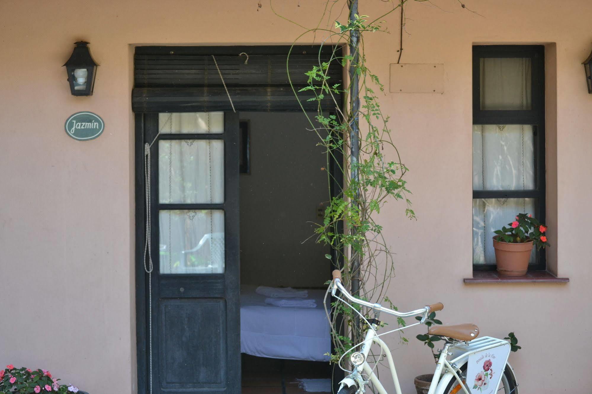 Posada De La Flor Colonia del Sacramento Exterior photo